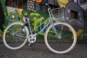 Retro damesfiets met mandje | gemaakt in Nederland